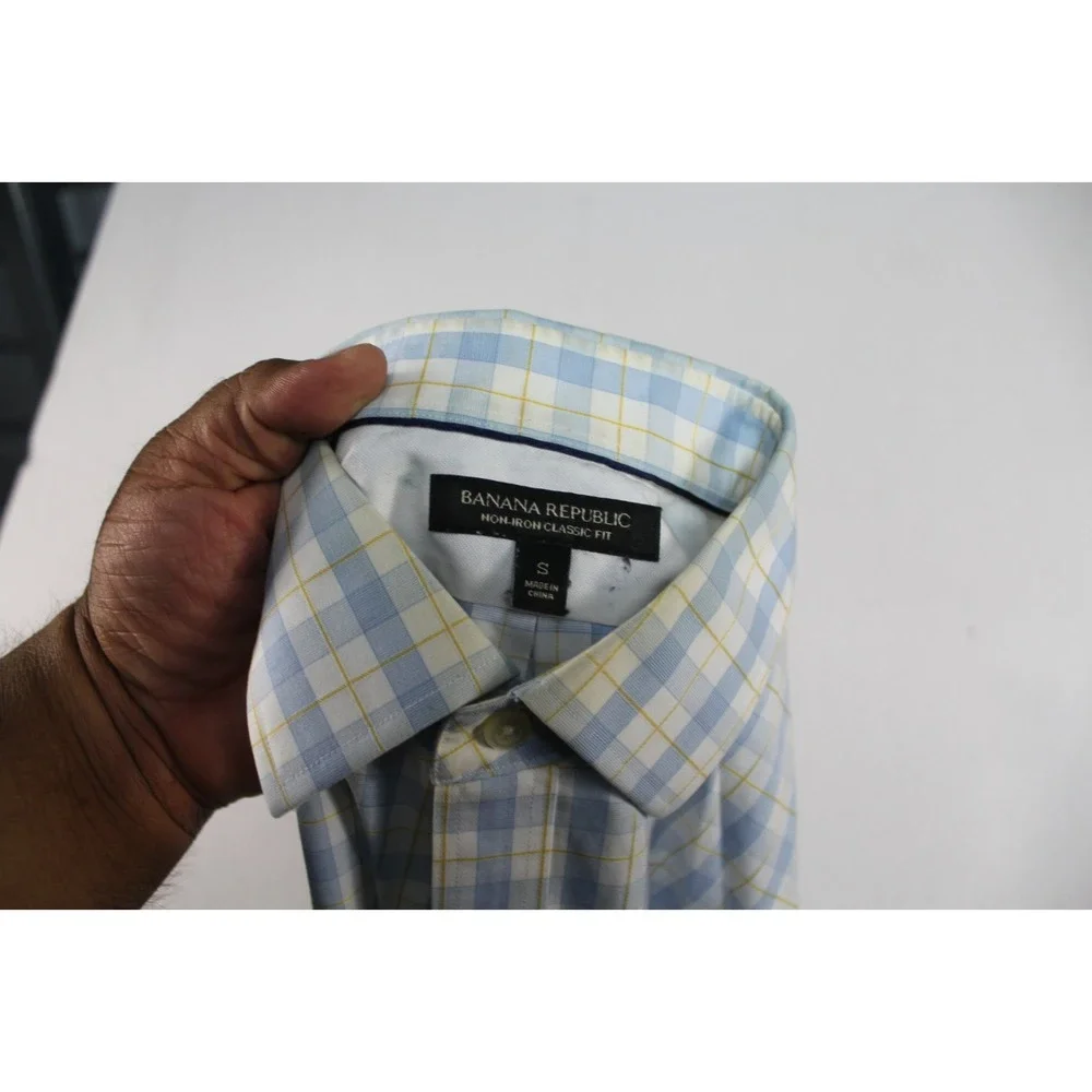 Banana Republic Button Down Mens Small Blue Good Plaid Long Sleeve Non-Iron